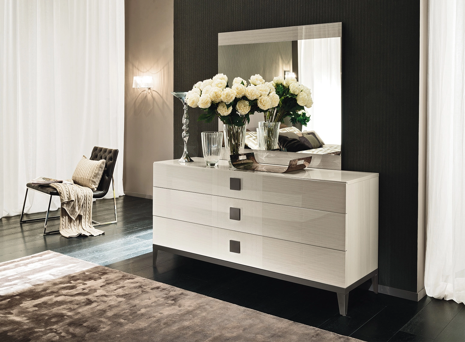 Zilli Furniture