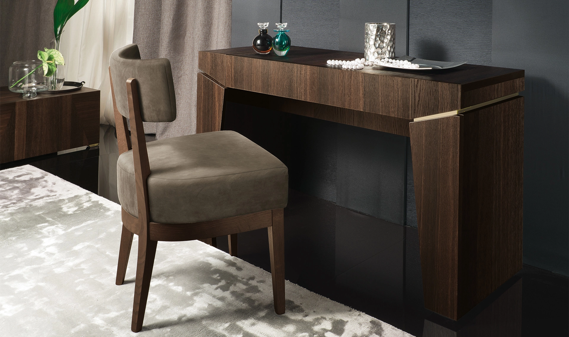 Zilli Furniture