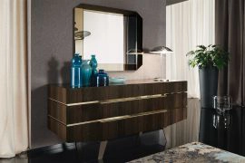 Accademia Mirror