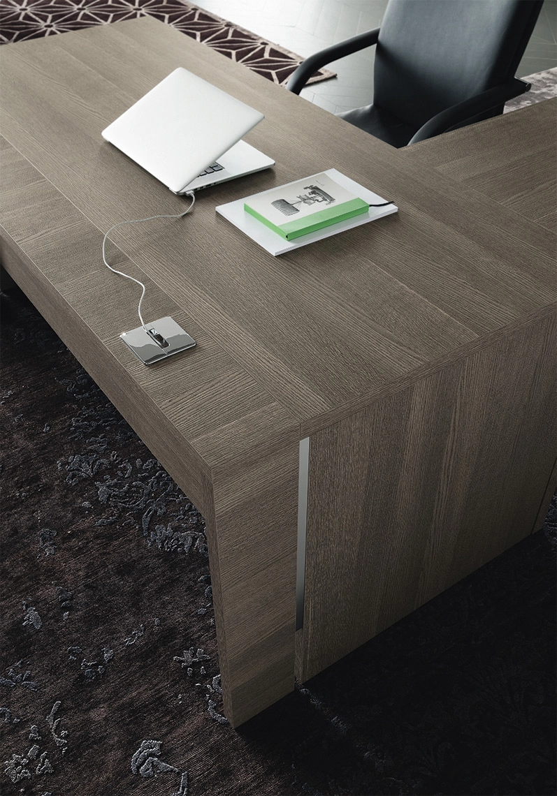 Frida King Bed