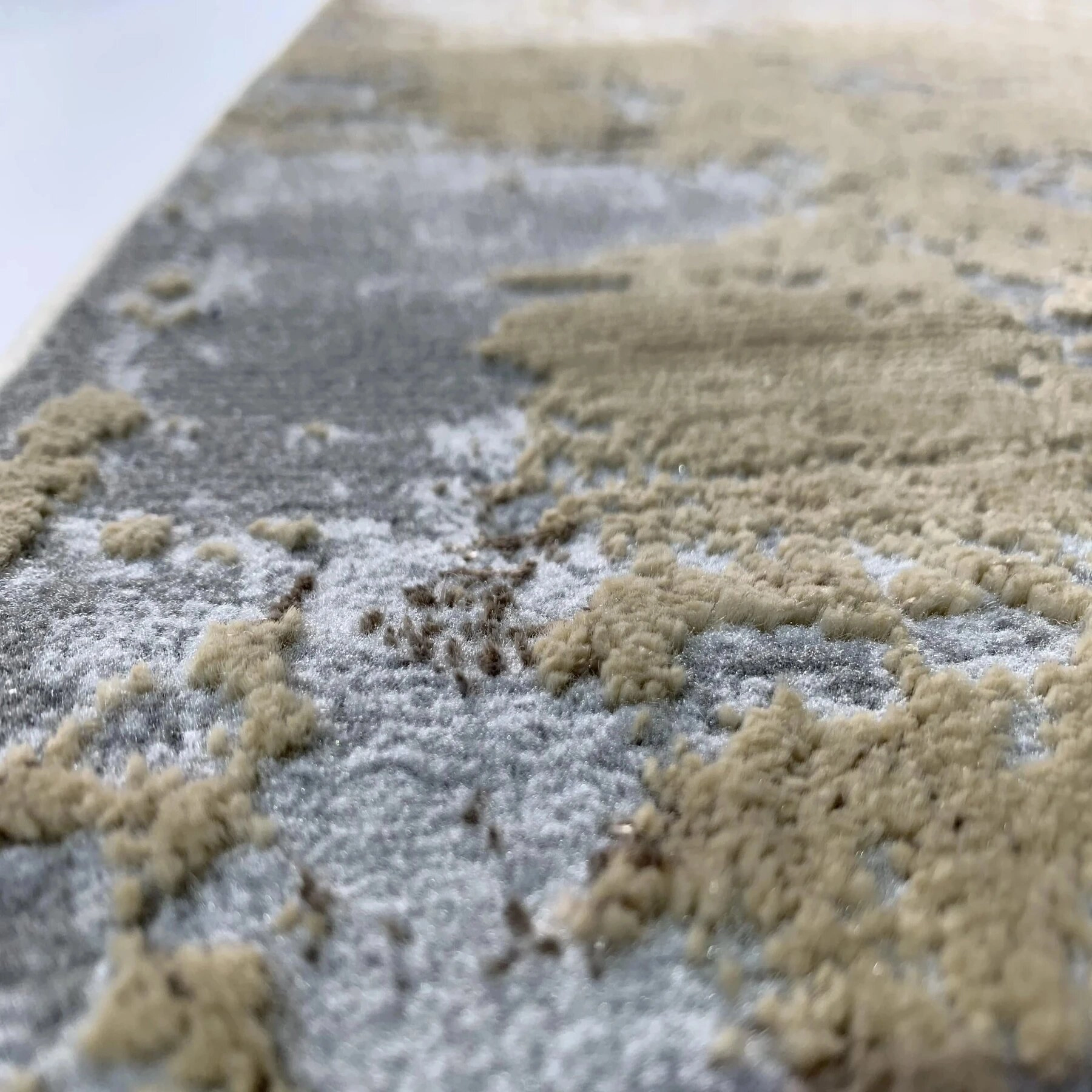 Ivory Contemporary Max Design 185811