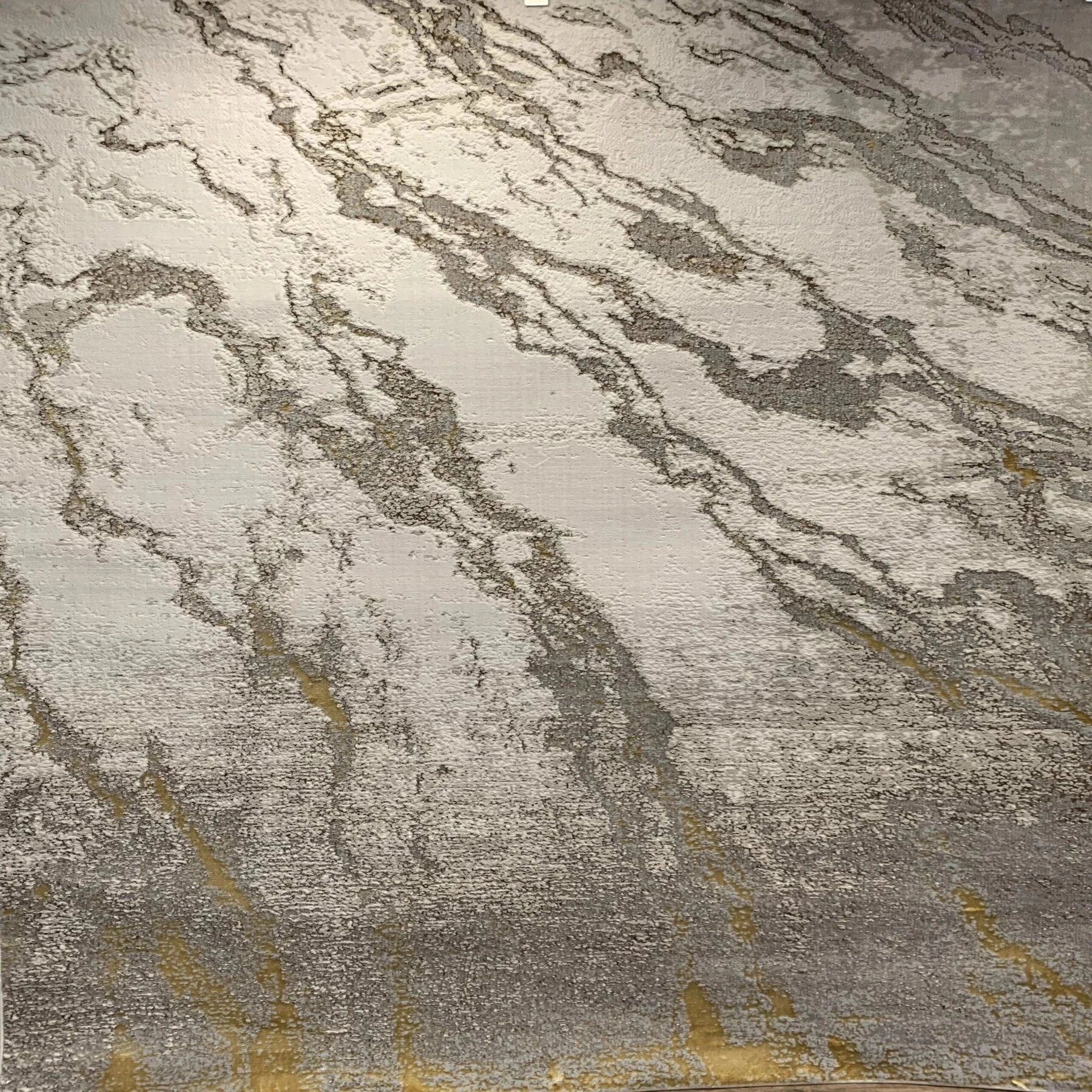 Beige Contemporary Max Design 18957