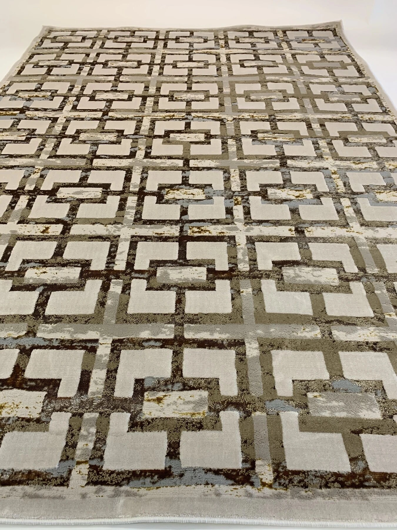 Beige Contemporary Max Design 200811