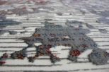 Multi Color Shiny Yarn Rug 905811